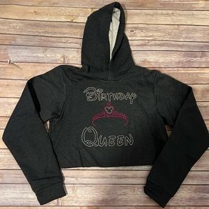 Crop/Cut off Birthday Queen Hoodie M New
Grey, Silver and Pink. Super cute gift!